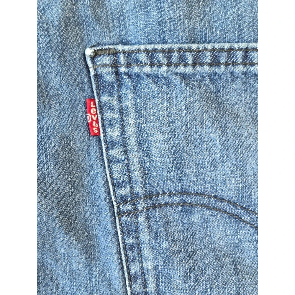 Levis Mens Denim Jean Shorts Medium Wash Blue 5 Pocket Casual Size 42